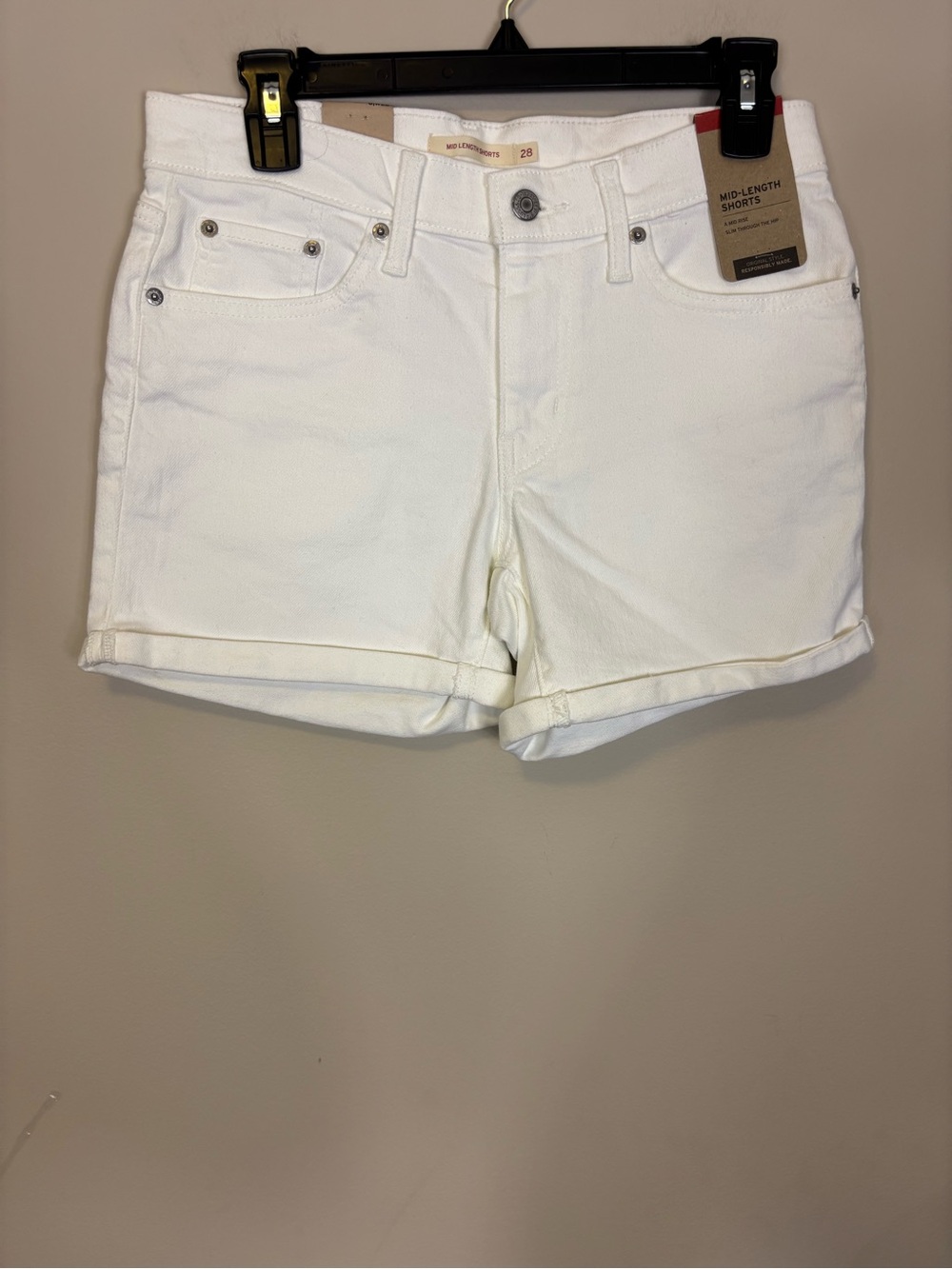 New Levi's White Mid-Length Denim Shorts 28